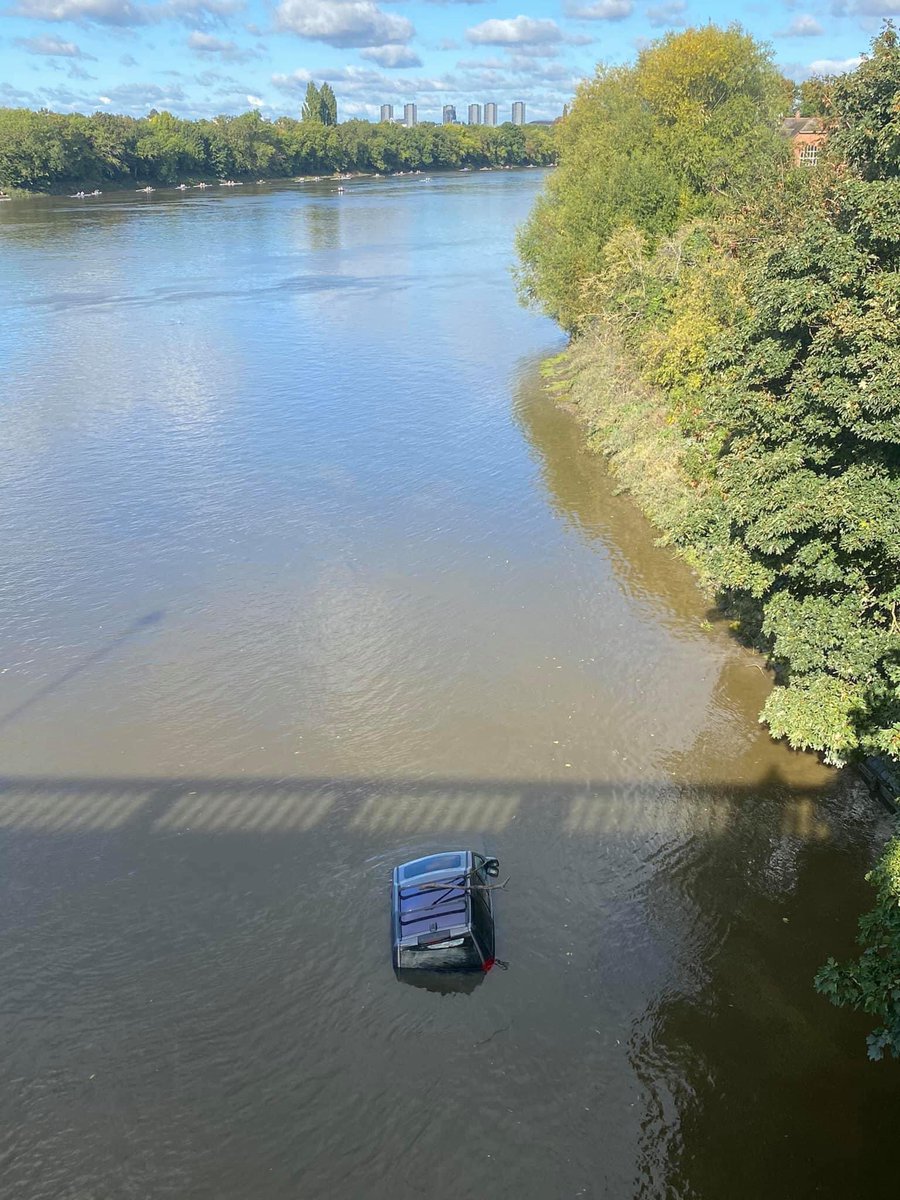 fatsculler's tweet image. So many questions about this one. (From @putneyhtc Facebook)