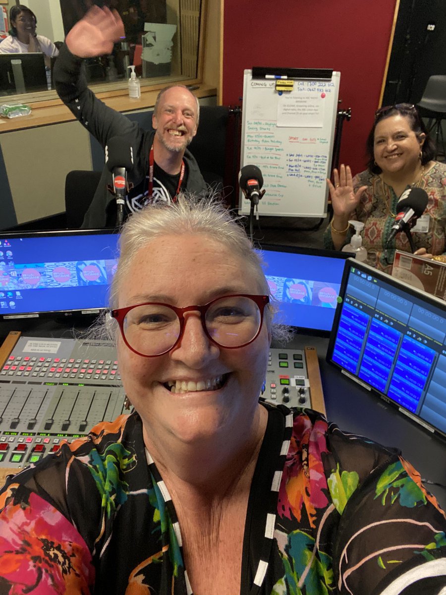 Kelly HD🎙 (@kellyhd) on Twitter photo We’re back baby!!! <a href="/bilkees/">Yasmin Khan</a> and <a href="/jesserichardson/">Jesse Richardson</a> in the studio for #WhatDoYouReckon #sohappy #wootwoot <a href="/abcbrisbane/">ABC Brisbane</a> We’re back baby!!! <a href="/bilkees/">Yasmin Khan</a> and <a href="/jesserichardson/">Jesse Richardson</a> in the studio for #WhatDoYouReckon #sohappy #wootwoot <a href="/abcbrisbane/">ABC Brisbane</a>