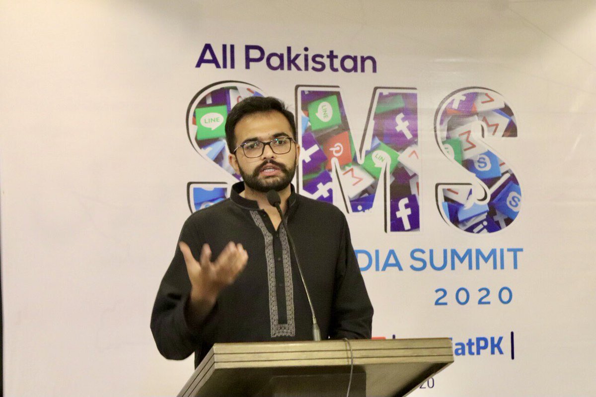 iK_Waseer's tweet image. A journey from starting an event to becoming guest of the same event. 
Social Media Summit 2020 ♥️
A session on “How to Design Effective Social Media Campaign.”

#SMS2020 
Congratulations to current team.