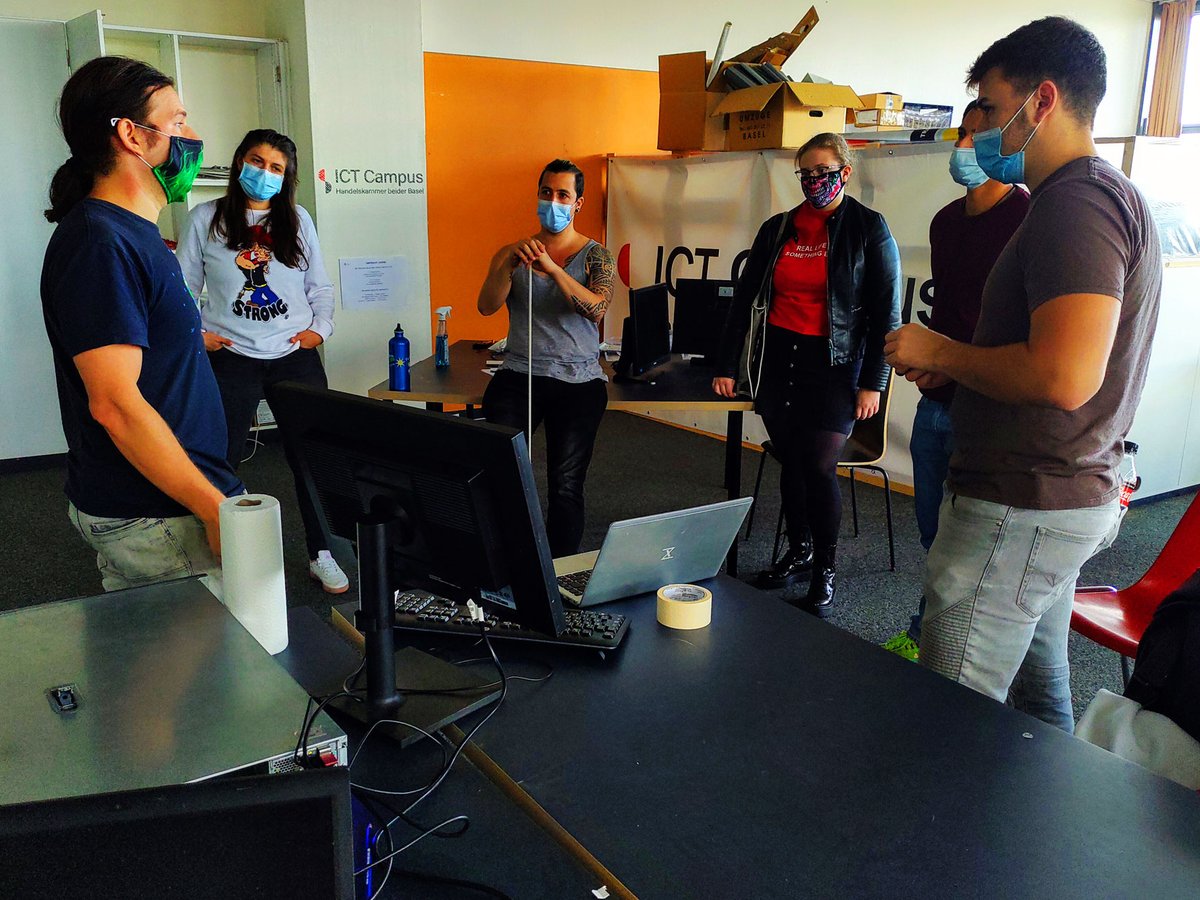 Das Projekt «Blockbaukasten 2.0» kam mit einem Team-Workshop dem Abschluss näher und bietet unseren #MINT #Talenten künftig eine breite Basis an inspirierenden Projekten. Dank an das Team und an die Akademien der Wissenschaften Schweiz für die finanzielle Unterstützung! 🥳