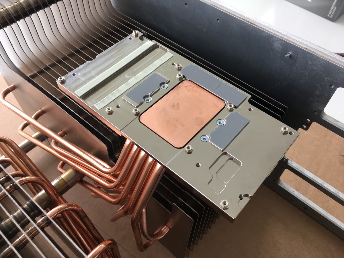 cowcotland's tweet photo. #MonsterLabo proposera des kits pour la mémoire et les VRM des cartes graphiques avec #EKWB https://t.co/xtXWWyGOo5 https://t.co/GpzGQnD0nm