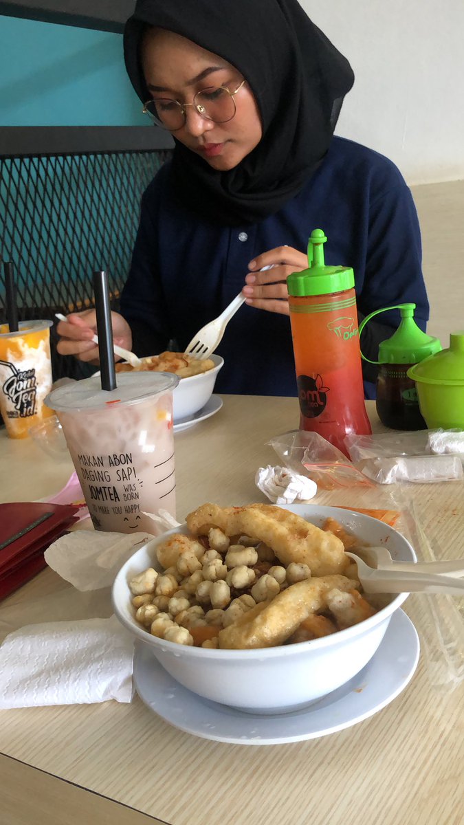 celinwho's tweet photo. karna dita sangat peka @ditaapratiwiii_ https://t.co/0495degB5M