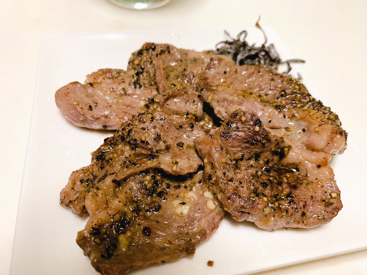 かずのこ On Twitter 牛タンに塩昆布が美味いと見たので コストコのラム肉に塩昆布も合うのでは とやったら天国を見てる また実家帰るタイミングでコストコのラム肉買いに行かせてもらお