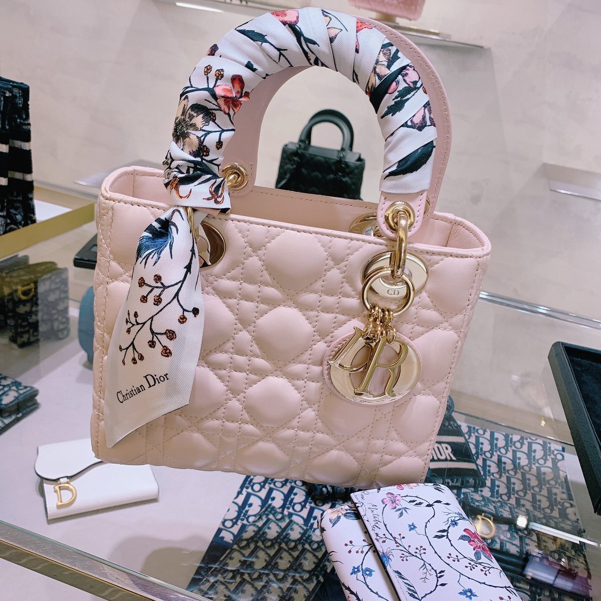DIOR ミッツァ ローザムタビリス ピンク | vrealitybolivia.com