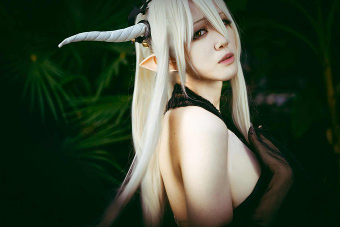 Twitterのコスプレ画像31