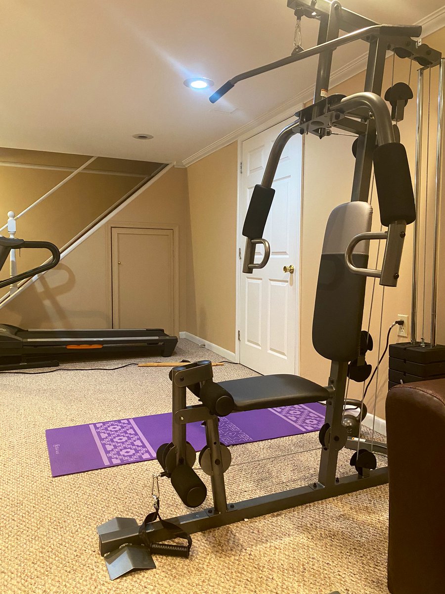 anghalstead's tweet photo. This morning’s workout is brought to you by our new home gym 😍 Thanks, @webfx @HappinessFX ! #LiveWellFX https://t.co/C8rziuMeut
