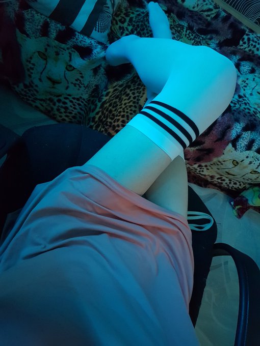 how do you like my new stockings???

#femboy #gay #cuteboy #sissy #newhalf #trap #FlyMyRa https://t.