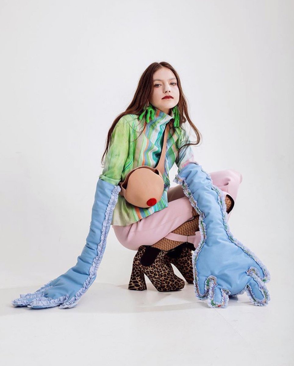 Elevatedfr's tweet photo. by Beate Karlsson, fashion designer https://t.co/elZEWJOLAl