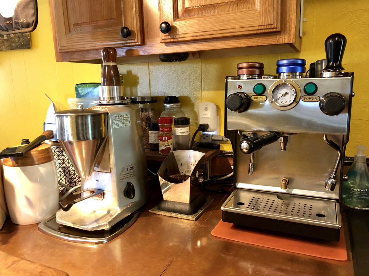 FitLabDeepCreek's tweet photo. #MondayMorning #LifestyleHack from #FitLabPGH #podcast (link below): #MorningRituals may set the stage for a #healthylifestyle & may help you #keepmoving
#morningcoffee #espresso #pghcoffee #pgh #MoveMore
https://t.co/IBRzmXyixO https://t.co/Bfd9oUkLZg