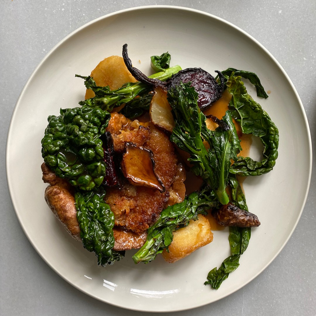 Check out our latest review of the <a href="/thequeenatb/">The Queen</a> - a roast to remember! bouncemagazine.co.uk/the-queen-at-b…
.
#foodreview #thequeen #suffolk #bouncemagazine #suffolklife