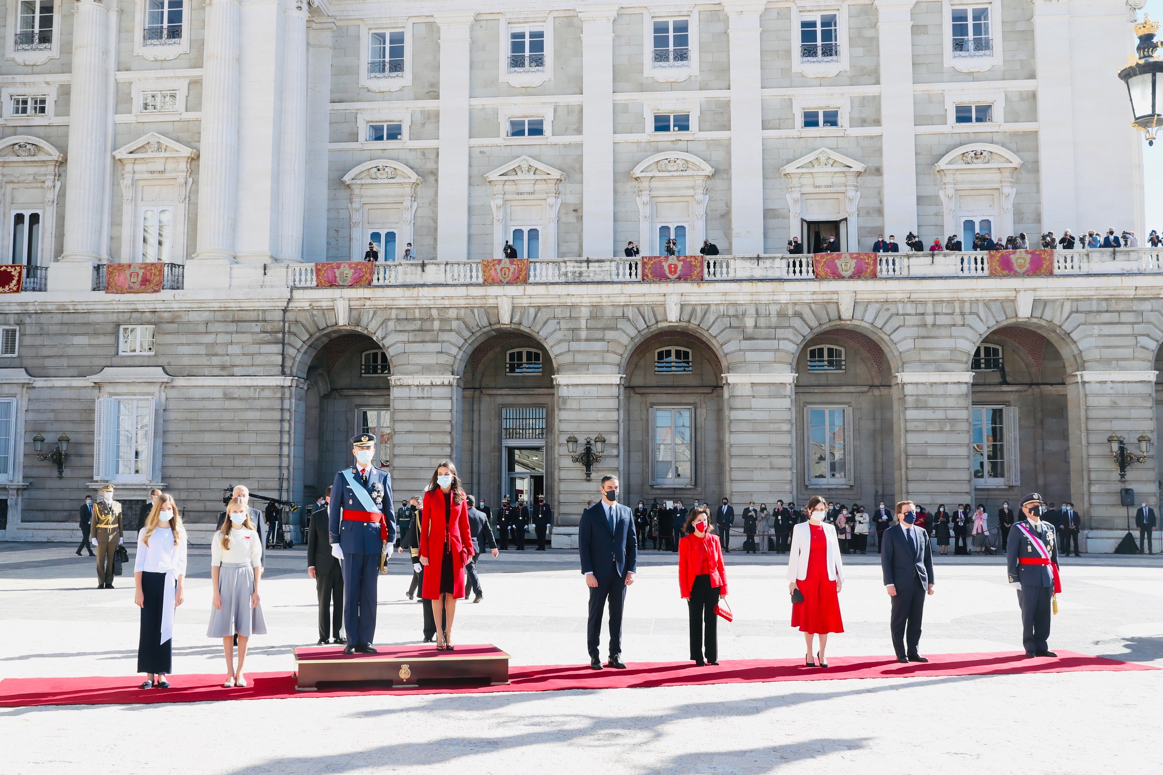 AGENDA DE SM. REYES FELIPE y LETIZIA:(Continúa Aquí) - Página 76 EkHzdu6WoAYDYyb?format=jpg&name=4096x4096