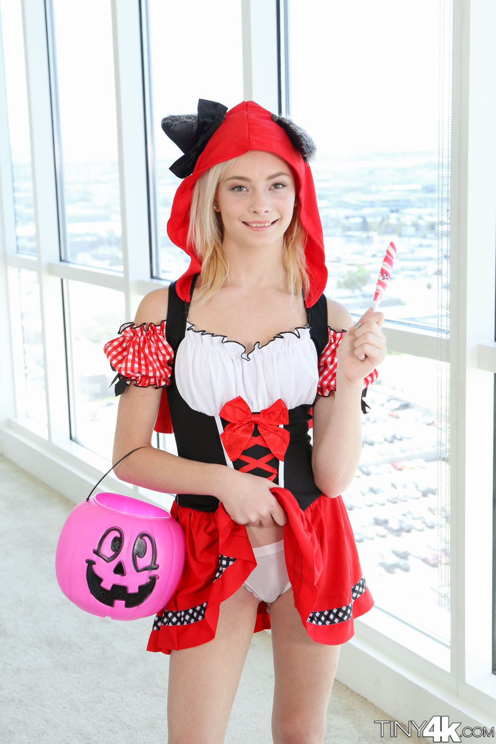 Horny Red Riding Hood Porn - TW Pornstars - 1 pic. Tiny_4k. Twitter. Who would've thought Little Red  Riding Hood was such a #horny. 7:38 PM - 12 Oct 2020