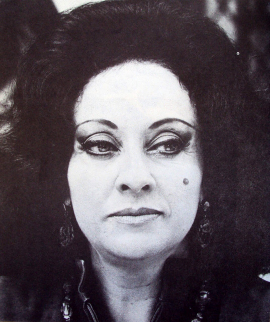 Contigo Puebla on X: "De Damas y Damiselas: Una analogía entre la época de Carmen Romano de López Portillo y el oscurantismo de la #PrimeraDama en México, en el análisis político de