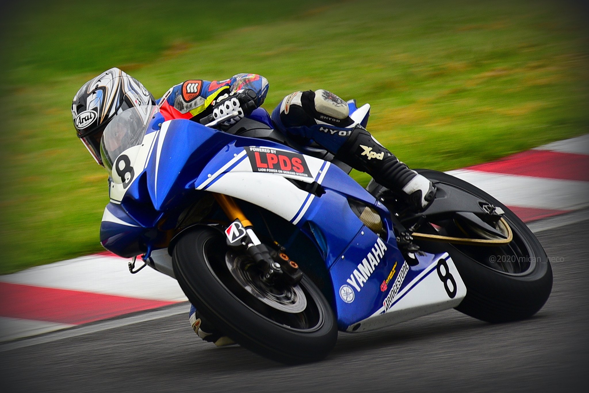 みかんねこ 09 鈴鹿サンデーロードレース Nat St600 予選23位 ライダーハウス宮島 8 近藤 裕二 選手