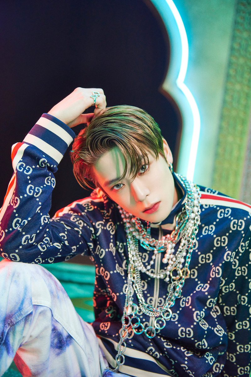 そういえばNCTのジェヒョンさん、浮所くんが紫耀くんからお下がりで