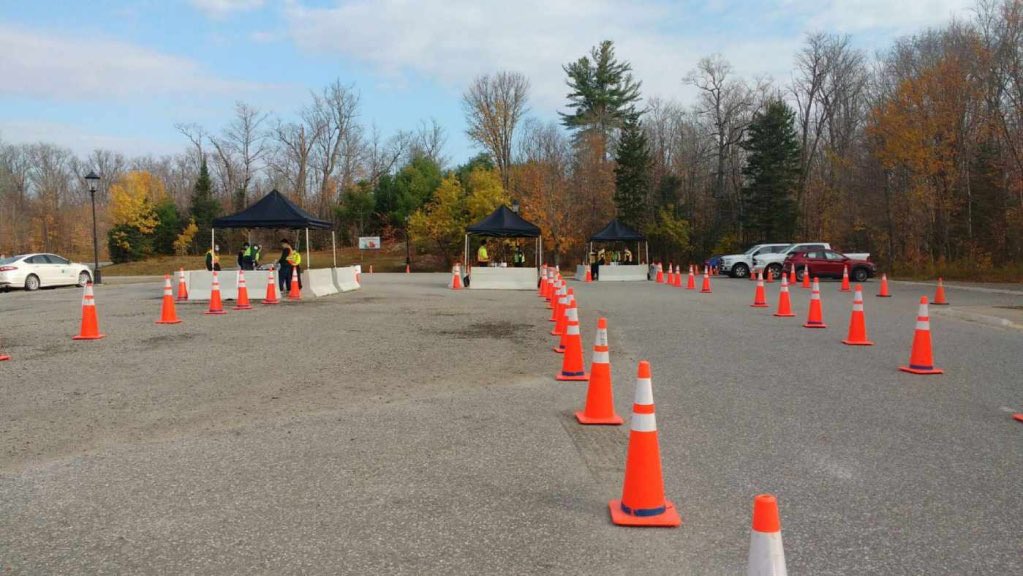11:50 am:
No lineups so far this morning at East or West Gates. Cars are moving quickly through payment lanes. We will continue to post updates here. π π https://t.co/Uqr5ASFmLG