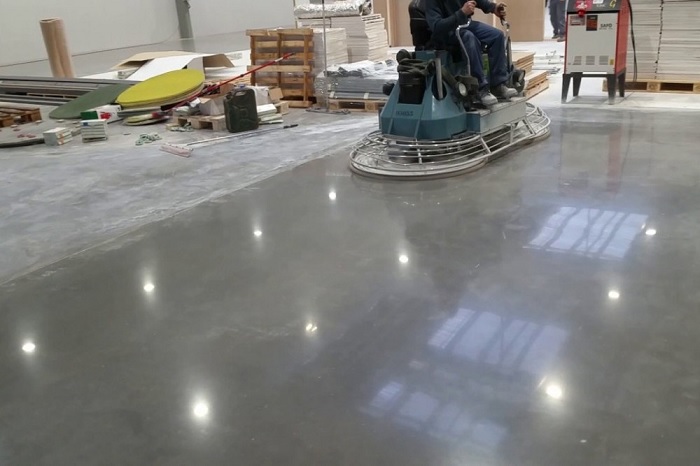 Увеличение прочности бетонного пола prom-beton.ru/uvelichenie-pr…