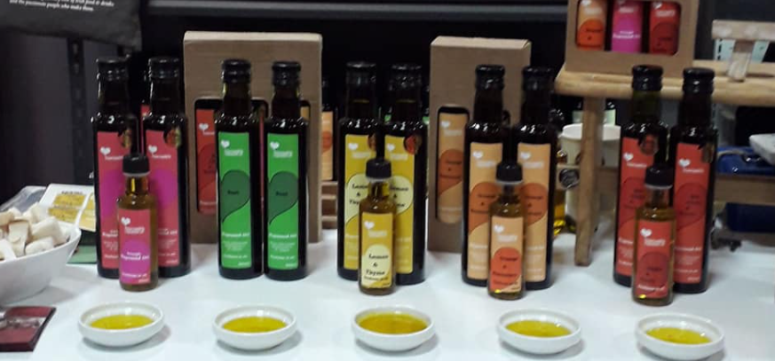 Support Local - Northern Ireland (@ditchweasel) on Twitter photo Award winning Harnett's Oils is a family run business which produces cold-press Rapeseed & Hemp oils & flavoured vinaigrettes, from crops grown on their own farm.
You can order from <a href="/Harnettoils/">Harnett's Oils</a> online & find in local stockists!
iveaghoils.com
#SupportLocal
#DWArtisan Award winning Harnett's Oils is a family run business which produces cold-press Rapeseed & Hemp oils & flavoured vinaigrettes, from crops grown on their own farm.
You can order from <a href="/Harnettoils/">Harnett's Oils</a> online & find in local stockists!
iveaghoils.com
#SupportLocal
#DWArtisan