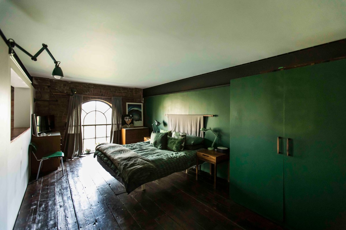 ECLocations's tweet image. Lots of newness coming this week! Starting with the gorgeous SPF732, a Victorian factory conversion with absolutely stunning interiors. We LOVE this location!⁠
⁠
View full location here: bit.ly/3lAacxm