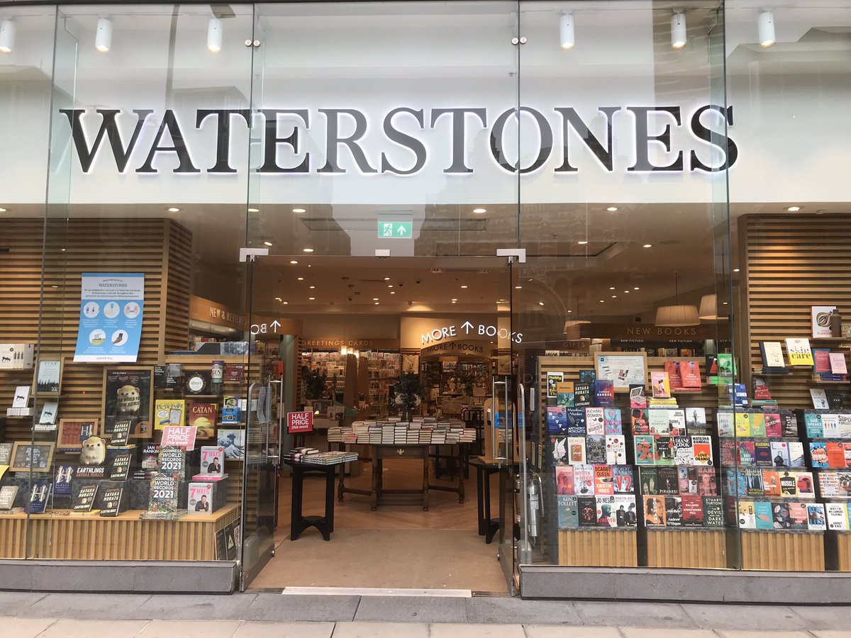 policecommander's tweet photo. If you happen to be anywhere close to Victoria Street, I’ve left you a present @WaterstonesVic 
Happy reading! https://t.co/GtMj8vtdna