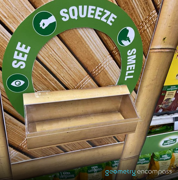 VYCEncompass's tweet image. Here's a glimpse of the in-store product shelf that's grabbing eyeballs at every outlet! 
#GeometryEncompass #ShopperMarketing #BrandActivation #Retail #TataSampann