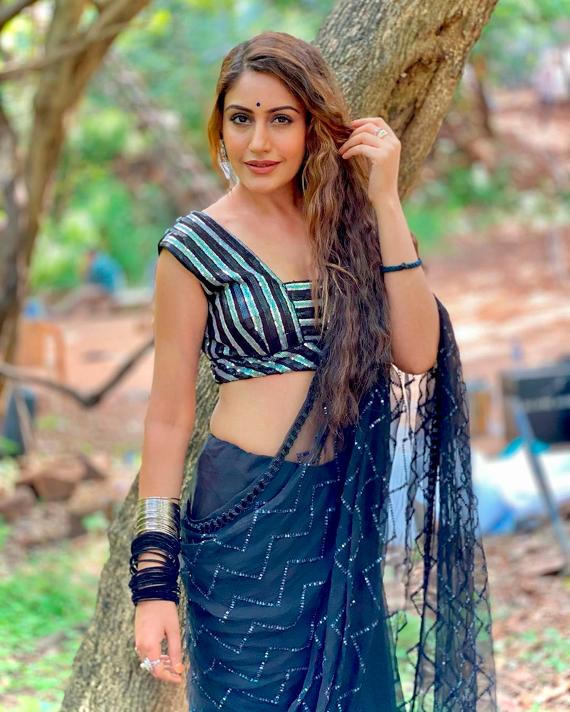 #SurbhiChandna ups the glam quotient with her alluring pictures
For more: bit.ly/2Fmo8vz