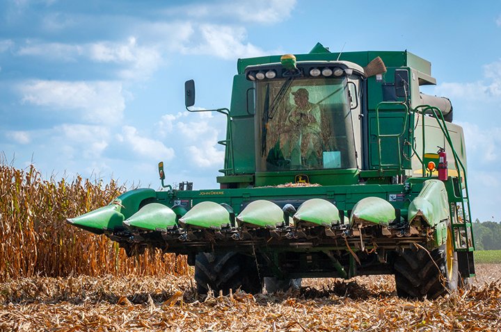 KYNFMS's tweet photo. From everyone at #NFMS21, Happy National Farmer’s Day! Does this mean you get the day off? https://t.co/TGfZ1jqtPw