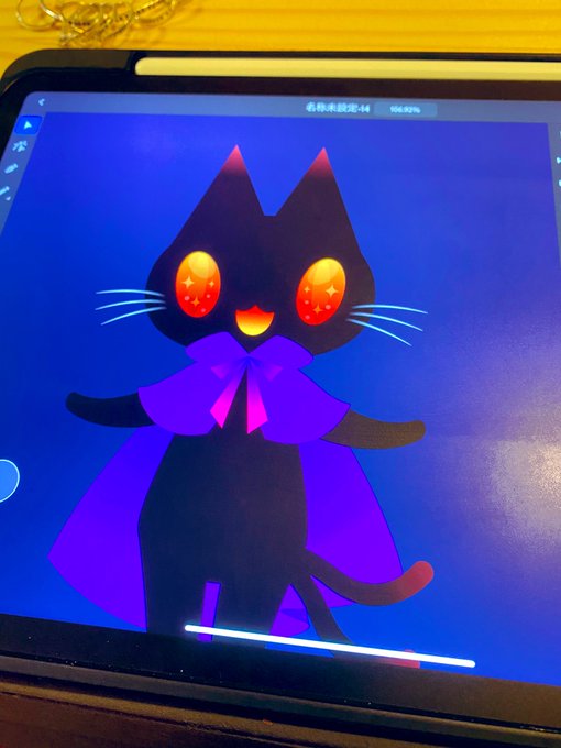 iPad版Illustratorで描きかけ猫ちゃん。
今日はここまでかなー。
2枚目はベジェのアウトライン?✒️

#IllustratoroniPad #illustrator #adobe 