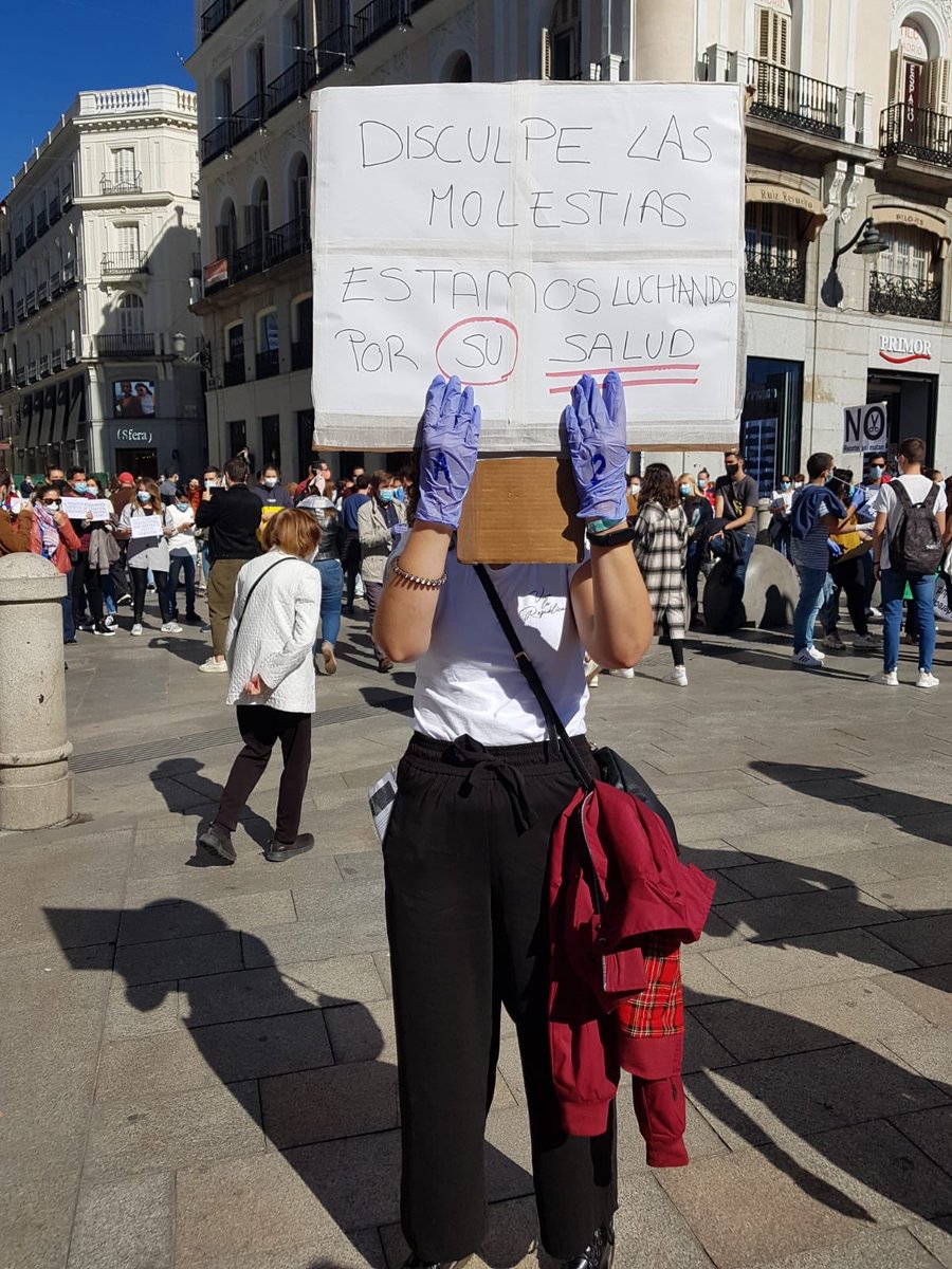albixito's tweet photo. Luchamos por su salud 
#EnfermerxsEnSol 
#enfermeriademadridunida 
#EnfermeriaAlLimite https://t.co/srOqTOmRCR