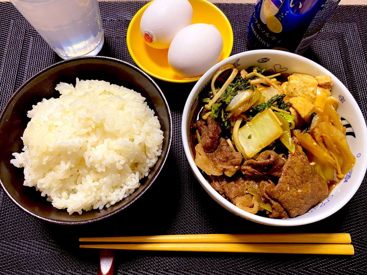 脱稿したのですき焼き〜。カロリーを気にしなくていい本日の1ポイント?✨ 