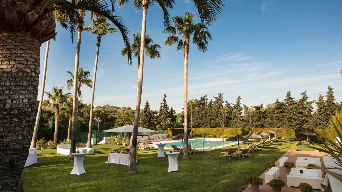 golfbreaks's tweet photo. The 1960โs American styled Hotel Encinar de Sotogrande offers not only stunning rooms & beautiful views but a plethora of golf courses to choose from ๐ Book for 2021 with 3 nights & 2 rounds from ยฃ269! โณ๐๏ธโโโ #LetsGetYouBackOnCourse #MyGolfbreaks
https://t.co/B2N1xaLHWs https://t.co/V7fQvxqIqq