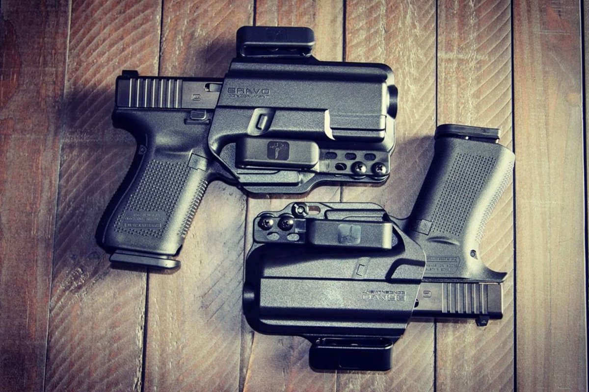BravoHolsters's tweet photo. Simple, low profile, and comfortable holsters! @bravoconcealment! Holsters going on sale at https://t.co/nklS7oH3mv tonight! We are excited for the new offerings from Bravo Concealment along with our range gear!
#Repost @f_s_g_e
#FSGE #bestedc2020 #bravoconcealment https://t.co/AN8QQkmuic