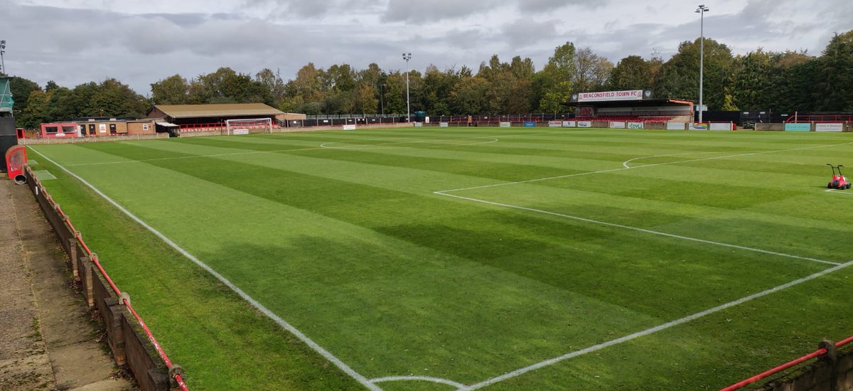 Welcome to our new ground staff <a href="/AWard92/">Andrew Ward</a> , we look forward to playing on our carpet 😁