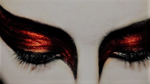 ㅤ
 ㅤ
     She's gazing down at me, 
     stone-faced  lacking  any 
     such emotions, absolutely 
     unforgiving, soot &amp; ashes 
     streaking  her  face  like 
     some  kind  of  war paint
ㅤ
 ㅤ