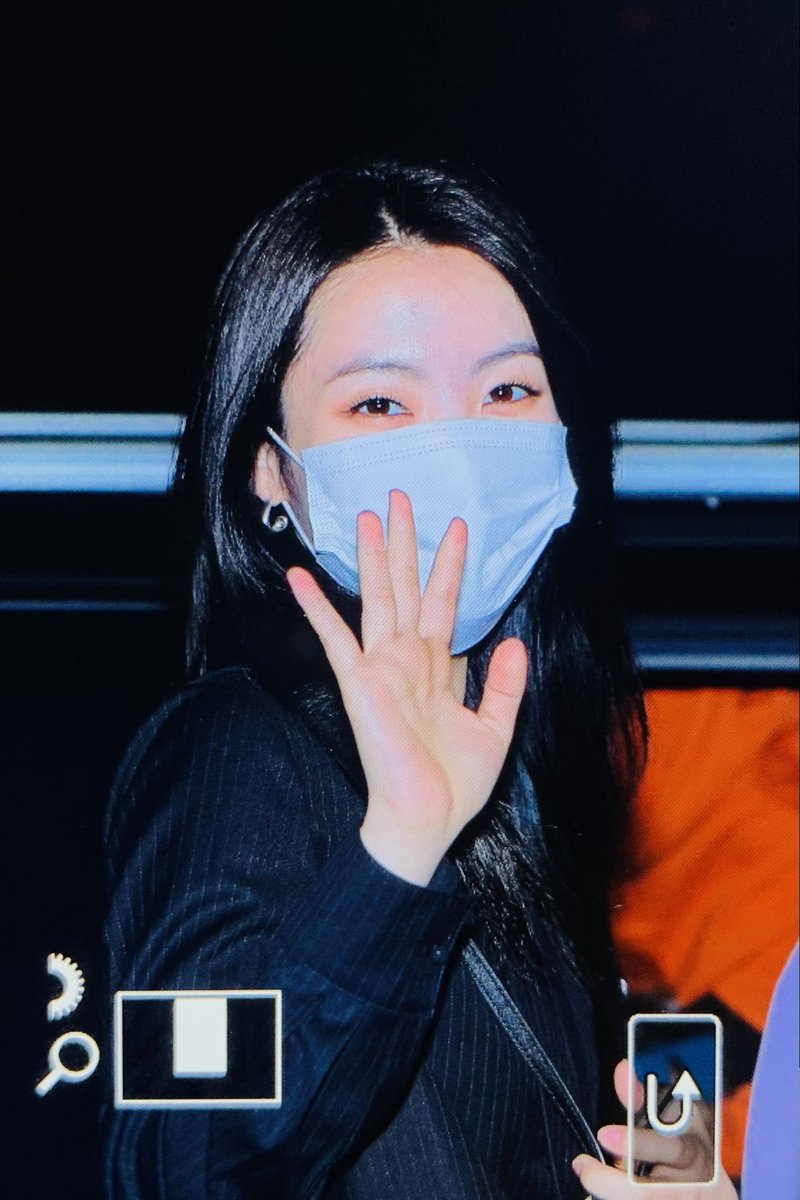 201012 프리뷰 #위키미키 #루시