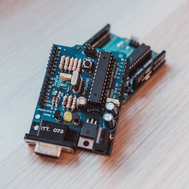 arduino's tweet image. How it started:          How it&apos;s going:
