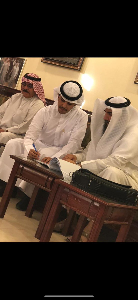 الحمدالله الذي بنعمته تتم الصالحات  تم بحمد الله وفضله "عقد قراني" سائلاً المولىٰ عز وجل لي ولكم التوفيق  والبركة لما يُحبه ويرضاه