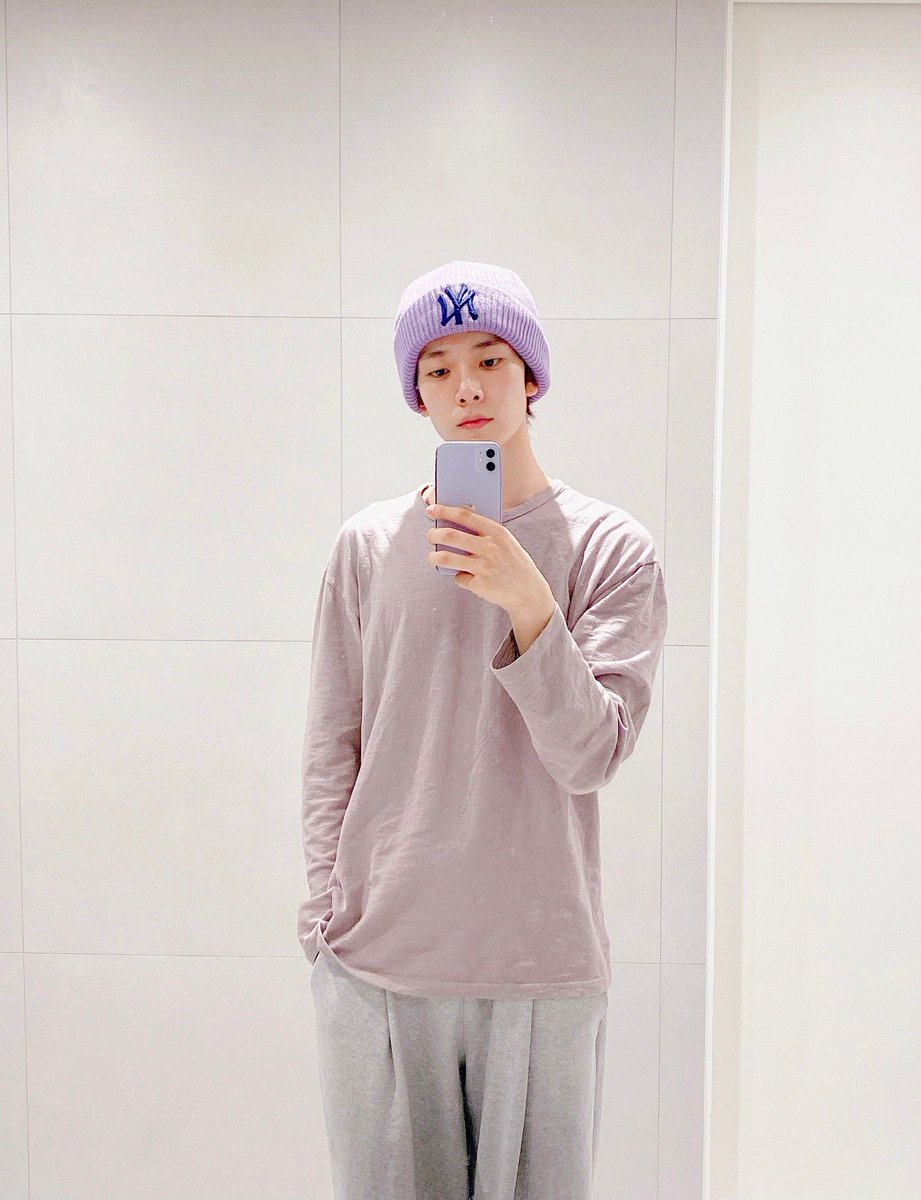 [D-12] HEESEUNG DAYi can say that heeseung owns pastel color clothes cause it suits him very well~ here's my favorite heeseung outfita thread; all pictures credits to the rightful owner @ENHYPEN_members  #OurCoolestHeeseungDay #HEESEUNGDAY  #희승생일  #enhypen_heeseung