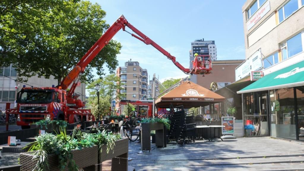 ❌ DE HOFNAR IS GESLOTEN. ❌
​In augustus hadden we brand, waardoor we sindsdien alleen op het terras open waren. Nu sluiten we de deuren. Niet om alleen te herstellen, maar om volledig te verbouwen. Het wordt mooier en toffer dan Vlaardingen ooit heeft gehad. Tot in december!