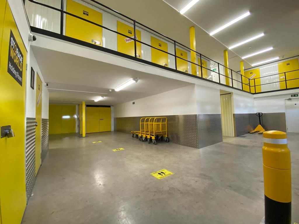 AskActive's tweet image. Take a look at these photos from our recent fit out of Storage World in Manchester 😍 Read more here &amp;gt;&amp;gt;&amp;gt;&amp;gt;&amp;gt; ow.ly/6Tjl50BDeFF. #selfstorage #Manchester #storageworld