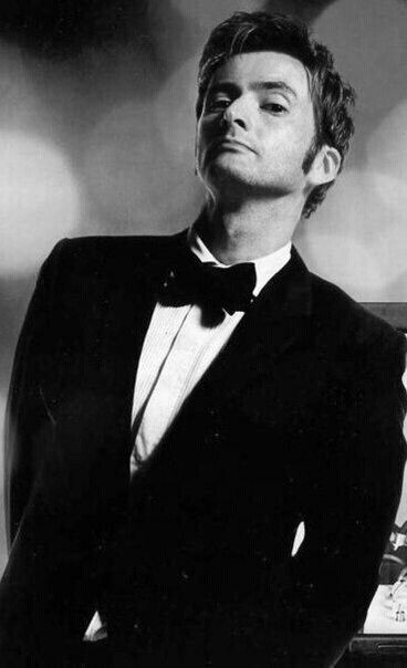 KlgrvSplaything's tweet photo. In case you need some tuxedo!Davids - here you are ❤️ happy #Mondavid and have a productive week 😘 https://t.co/7eQFa2NfMn