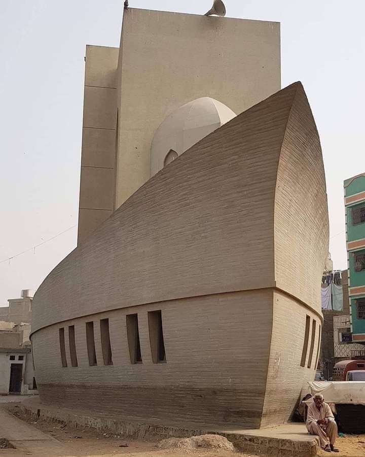 YPOofficial's tweet photo. A beautiful Mosque located in #Layari Karachi. ❤ https://t.co/RmyO7HIXvo