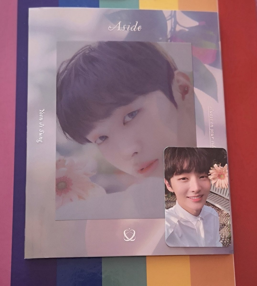 PR9MISES's tweet image. ·  ✰  :  ( 𝐩. )romıse n❍w .ᐟ  * 💿 ch.ᥱrīsh   백(白)!   ›  #AsideLeal  ⁎  #DayVersion  ₊  

no habíamos podido presumir lo bonito que es nuestro aside, estamos enamoradas de la versión de día, hasta queremos comprar una versión para cada una, gracias por el bonito regalo.