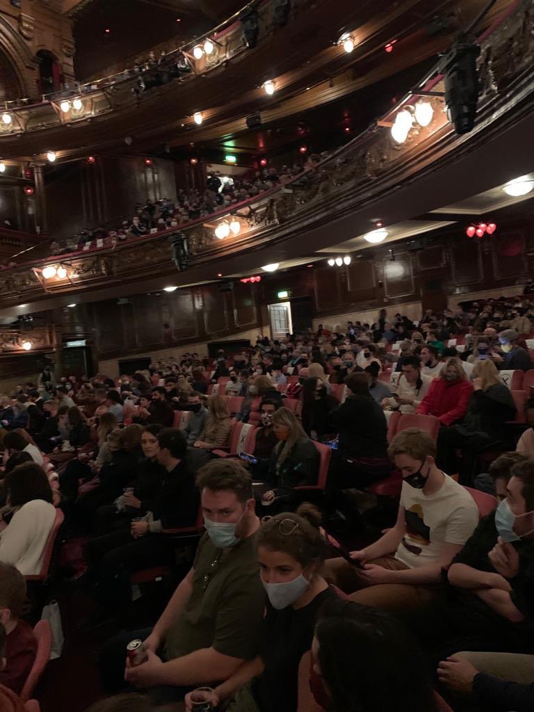 London palladium last night hahahahahahaahha i cant be assed