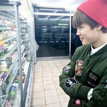 jimin as your childhood bestie but as you scroll down you both grow up ; a thread