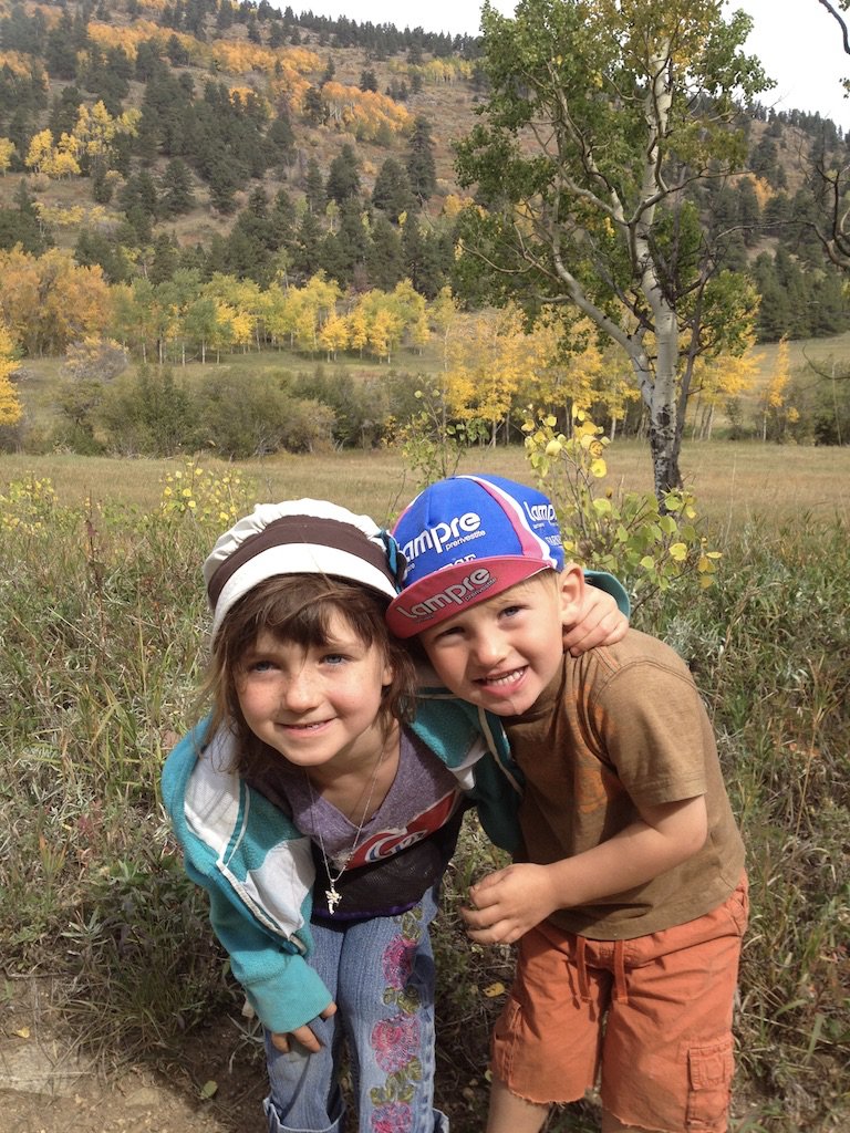ggreenstreet's tweet photo. @willplayforfood @bouldercolorado Yes. They grow fast. This is a pic from the same spot when there were 7 &amp; 3. https://t.co/rhm7v1KWnQ