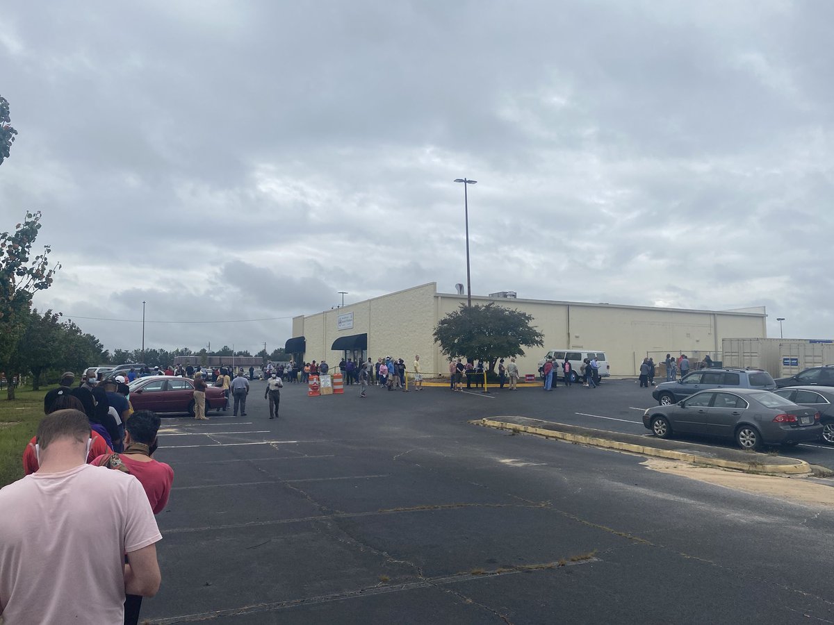 Seth_C_Clark's tweet image. Just got in line to early vote at the @MaconBibb Board of Elections. The line is around the building once and then tails off into the parking lot. 

I’ve never, ever seen anything like this on the first day of early voting. #gapol