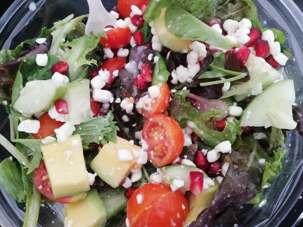 RamoProCycling's tweet photo. The Power of Salad๐ฅ
Salads can act as the On the Go maintenance! Especially when you are increasing your schedules of your Daily Training, gain great amount of nutrients for your Recovery! Never skip Salad for fast pickup! Green it up๐๐ช#Ramocoach #RamoProCycling #Powerofsalad https://t.co/Ox0S2ylgba