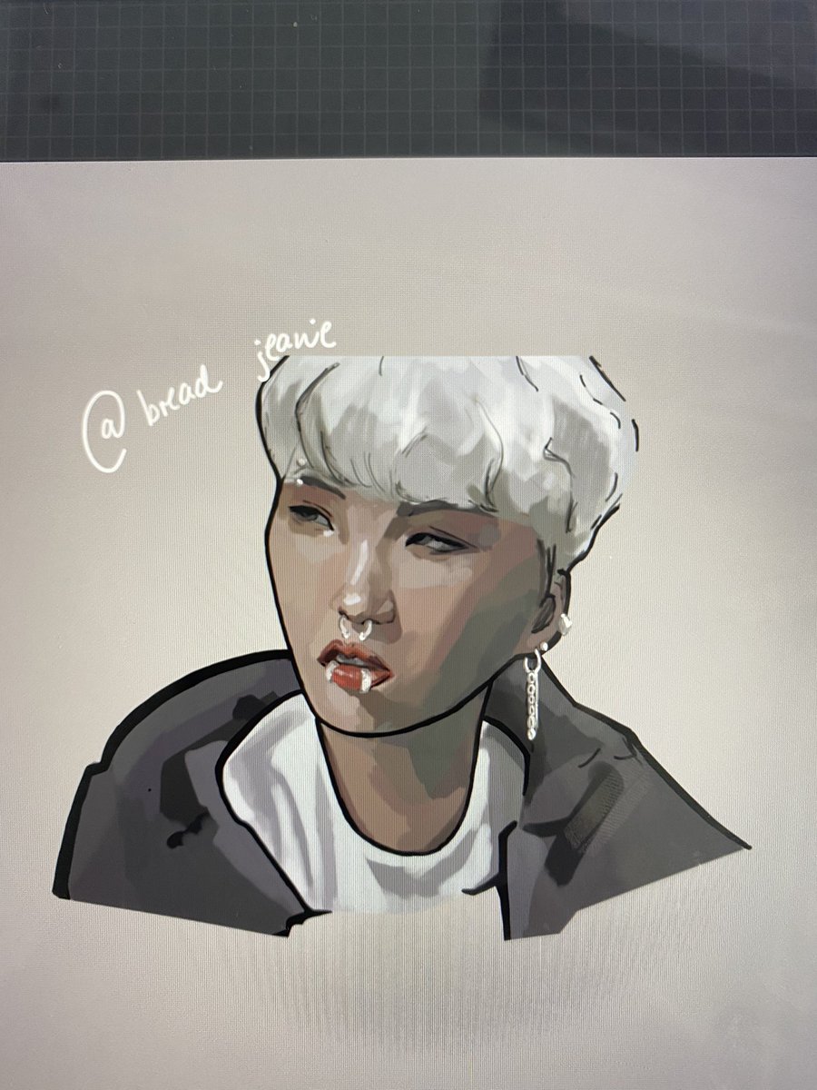 Working on a yoongi sketch 😎😎 #BTS #yoongi #yoongibts #suga https://t.co/d3DHGkn8kU
