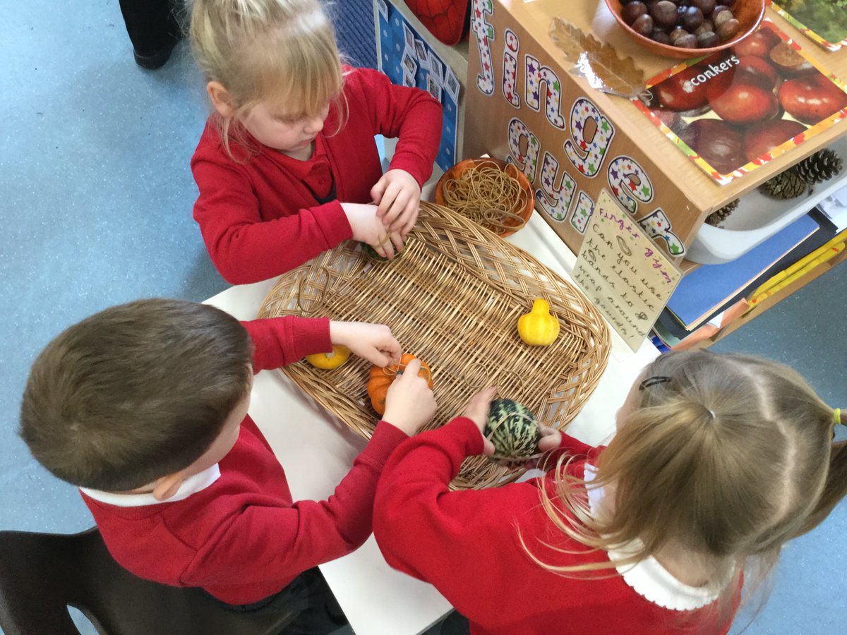 Lots of autumn fun inside the classroom too!
